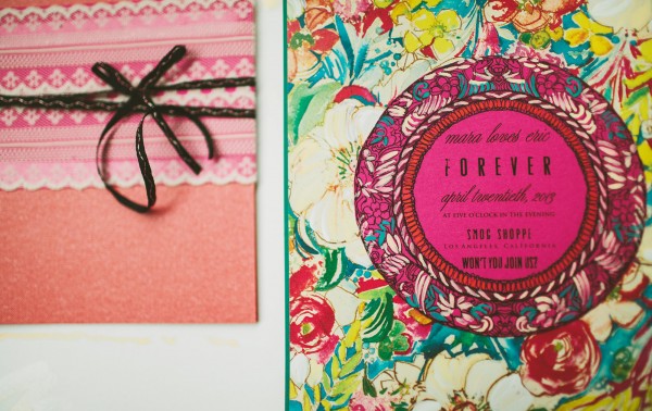 big-bloom-pattern-bold-watercolor-wedding-invitations