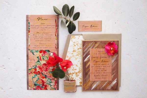 leaves-greens-wooden-floral-pattern-wedding-invitation