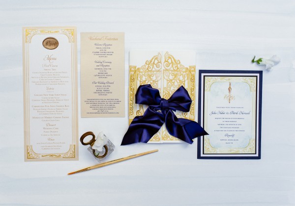 frame-gold-regal-black-tie-wedding-invitation