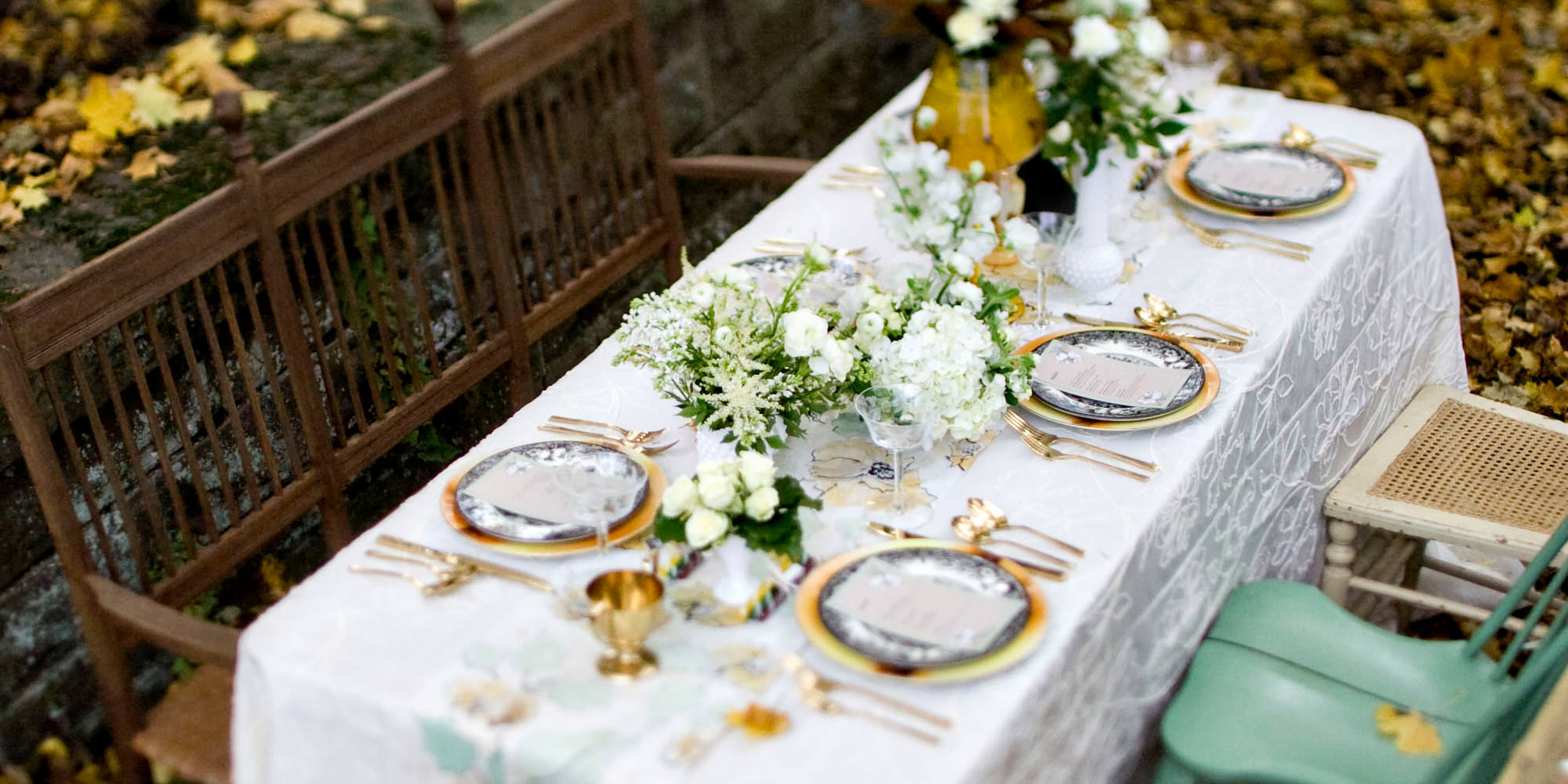 vintage-green-gold-wedding-table-inspiration