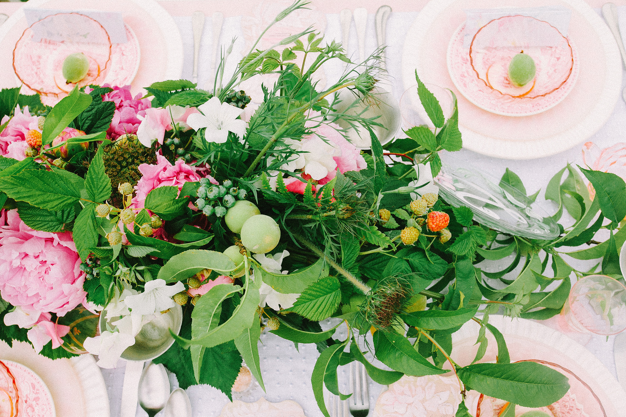 flower-farm-wedding-inspiration