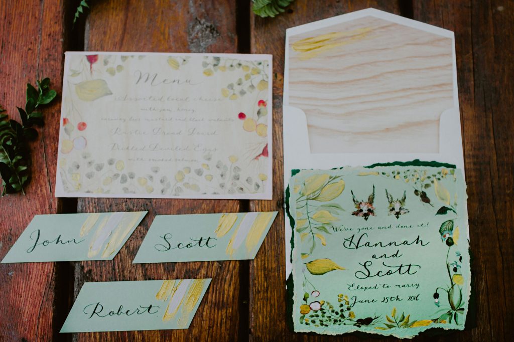 rustic-watercolor-fox-wedding-invitations