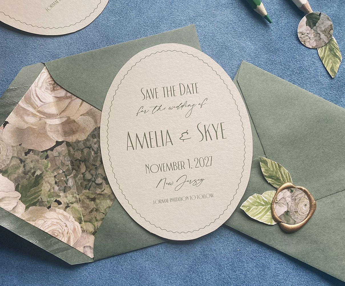 die-cut-oval-forest-green-save-the-date